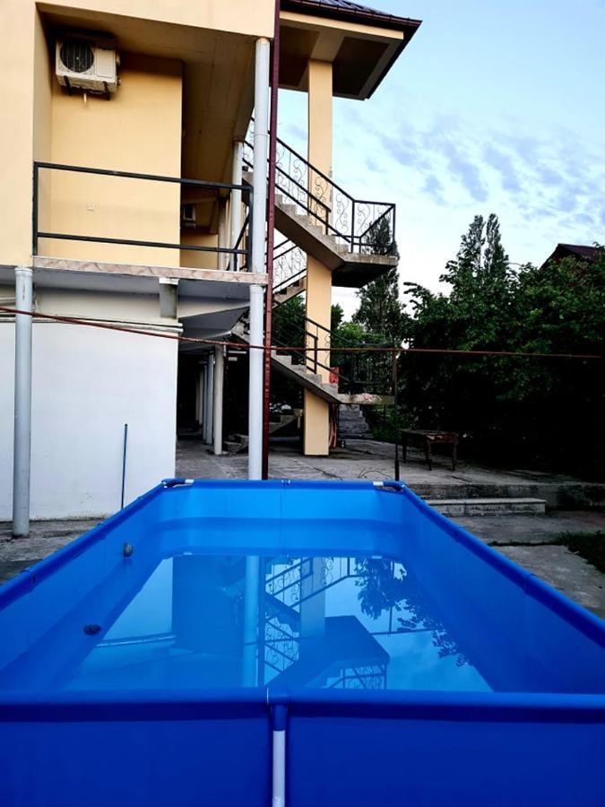 Private House Suliko Hotel Kobuleti Exterior photo