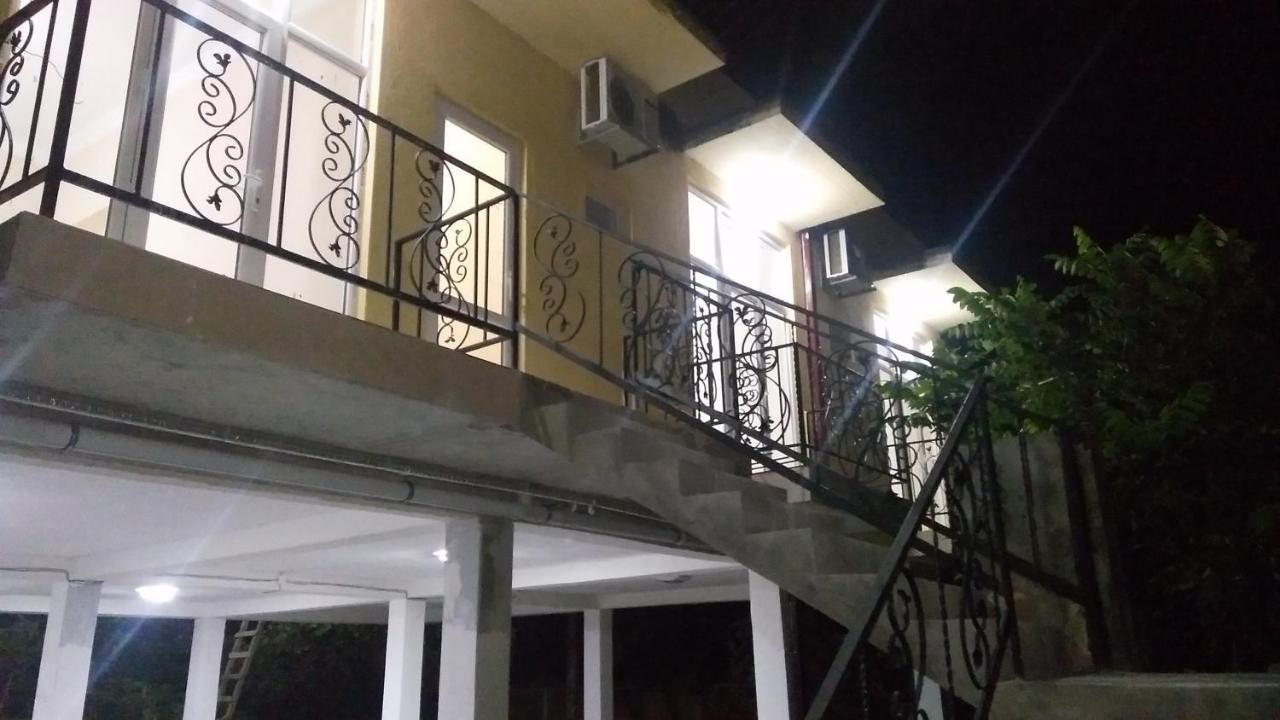 Private House Suliko Hotel Kobuleti Exterior photo