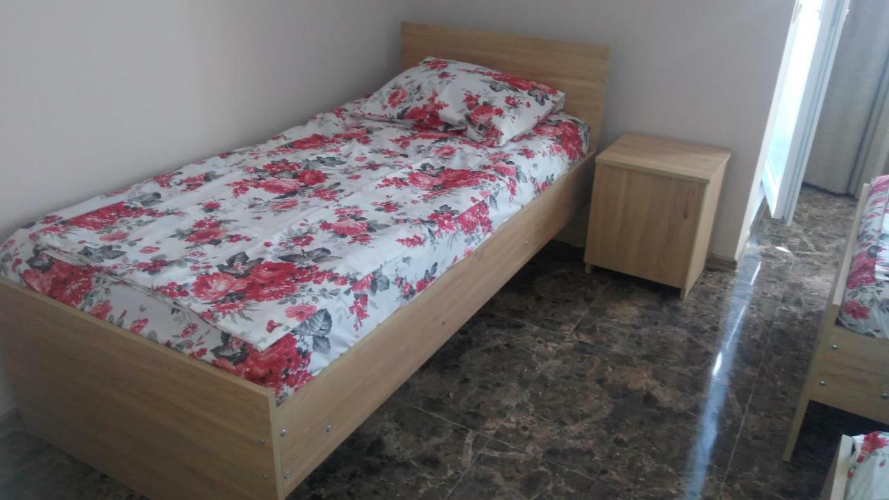 Private House Suliko Hotel Kobuleti Exterior photo